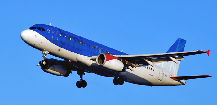 G-MIDR BMI British Midland Airbus A320-232 plane