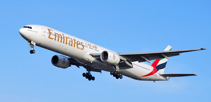 A6-EMW Emirates Boeing 777-31H plane