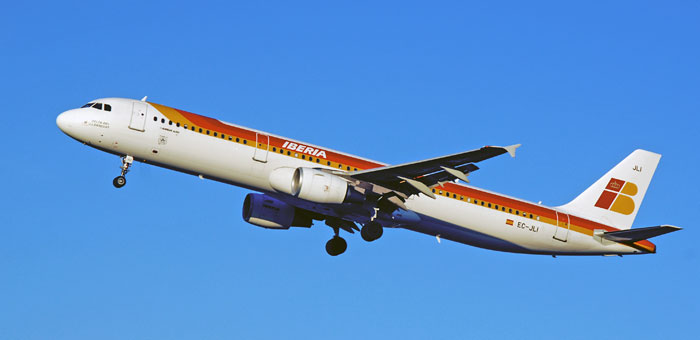 EC-JLI Iberia Airbus A321-211 plane