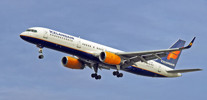 TF-FIP Icelandair Boeing 757-208 plane