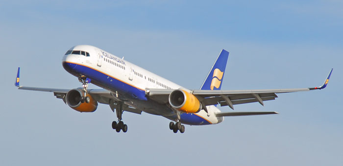 TF-FIV Icelandair Boeing 757-208 plane