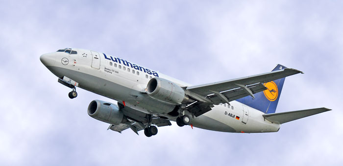D-ABJI Lufthansa Boeing 737-530 plane