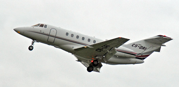 CS-DRI Net Jets Europe Raytheon Hawker 800XP plane