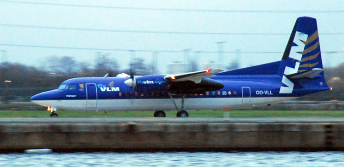 OO-VLL VLM Airlines Fokker 50 plane
